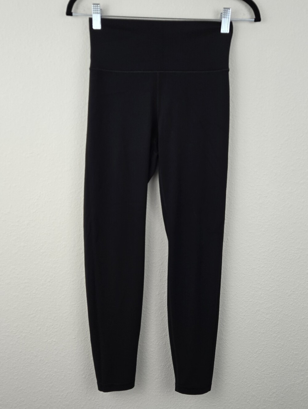 Old Navy Black Studiosmooth High Rise Go Dry Leggings